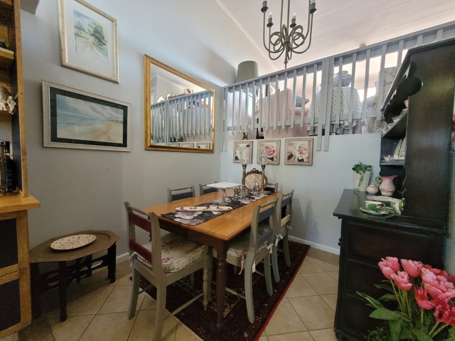 2 Bedroom Property for Sale in Wavecrest Eastern Cape